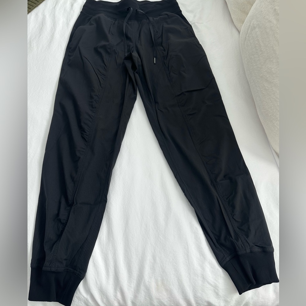 Lululemon- Black- Dance Studio Full Length Jogger- Size 6
